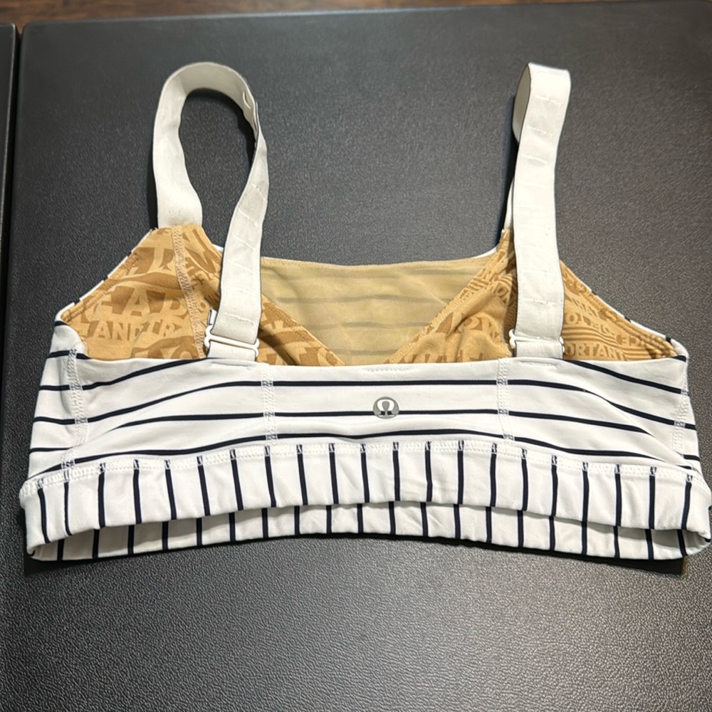 Lululemon Adjust Me Sports Bra